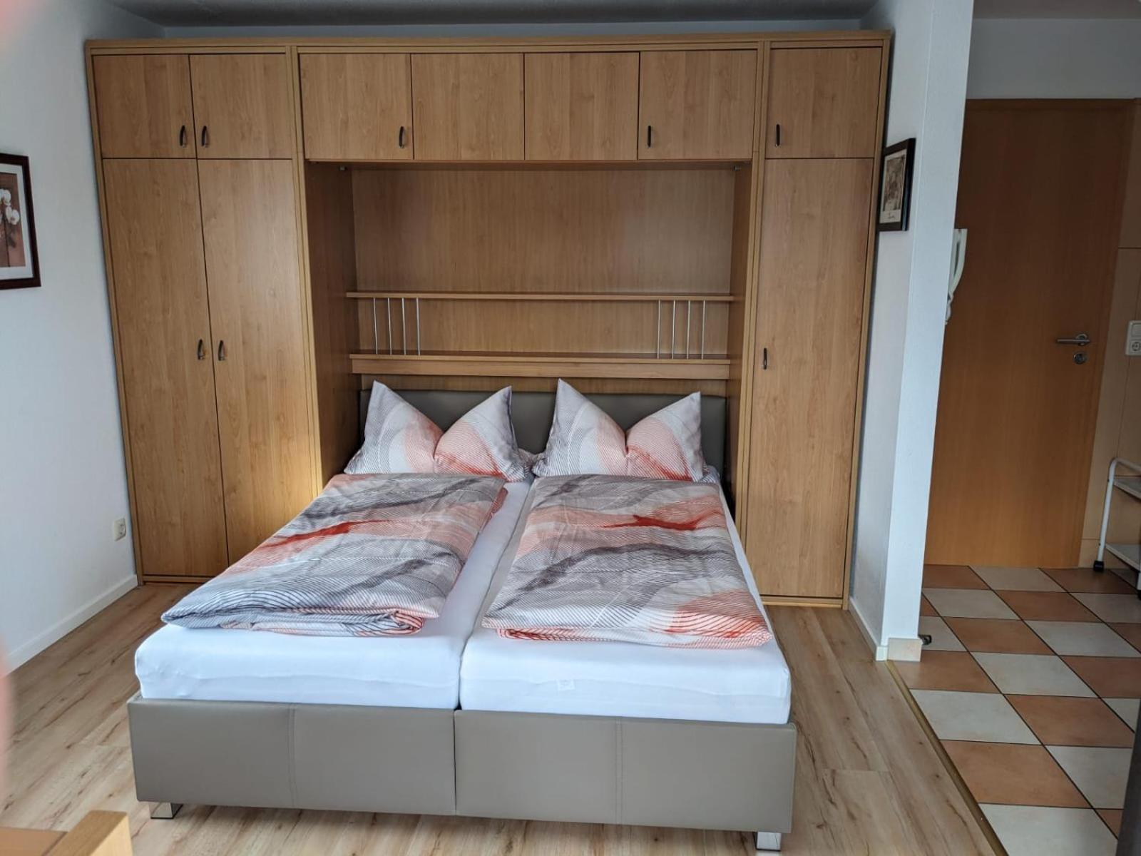 Karolina Appartement *